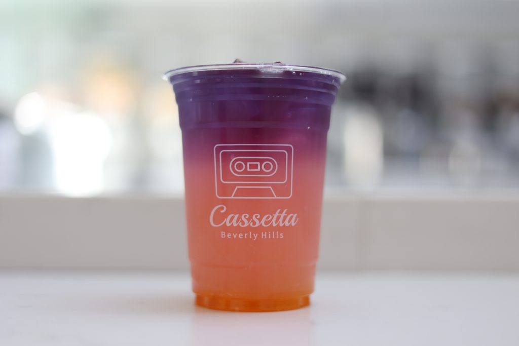 Cassetta Beverly Hills Drink