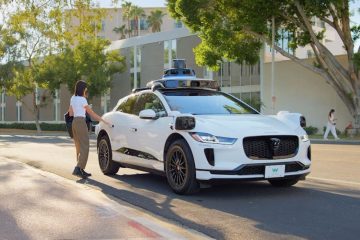 waymo 無人駕駛車